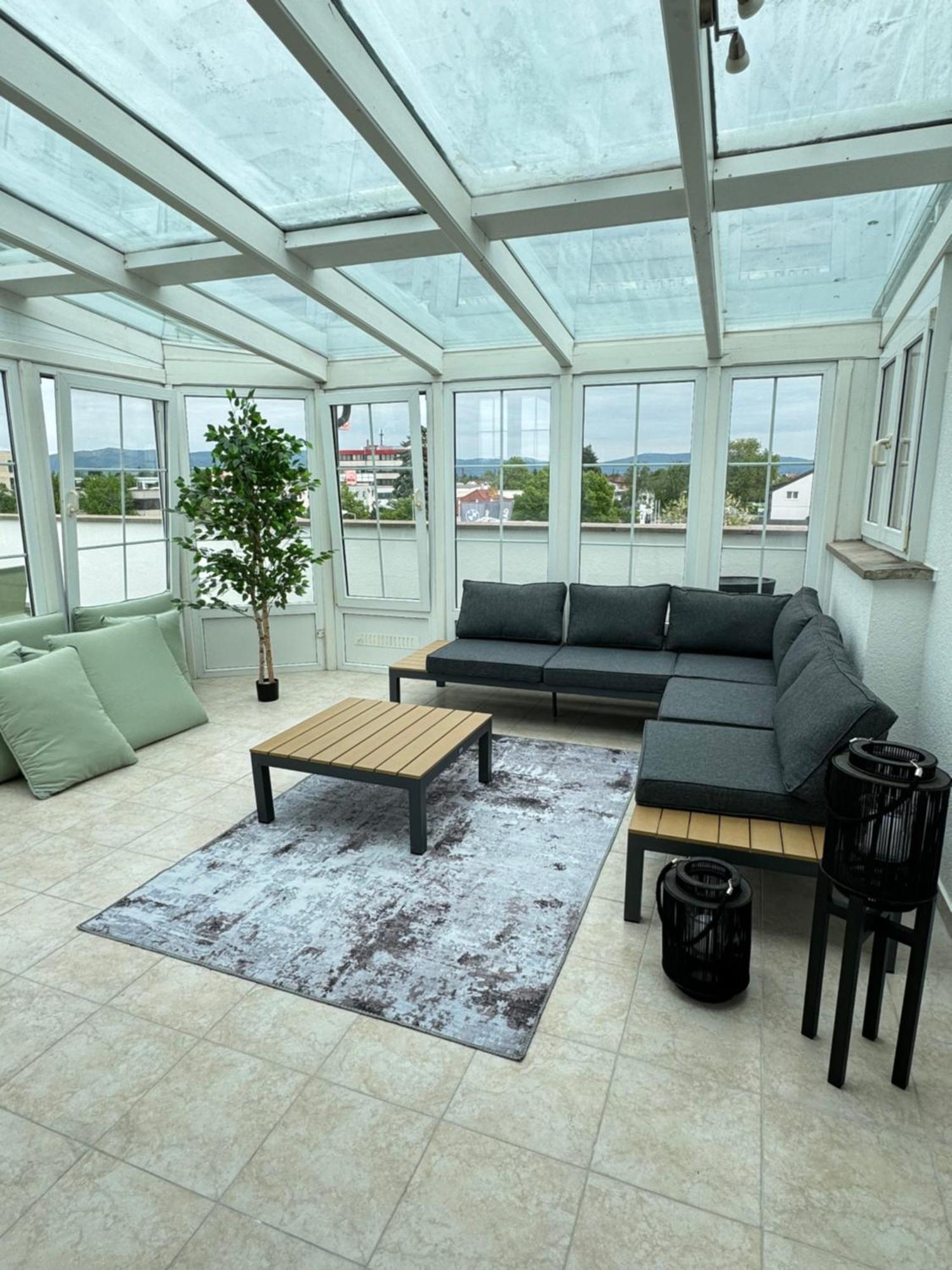 220 Qm Penthouse Wohnung Mit Fahrstuhl - Ohne Spa Мангейм Экстерьер фото